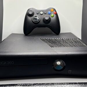 360 Black Console with Controller